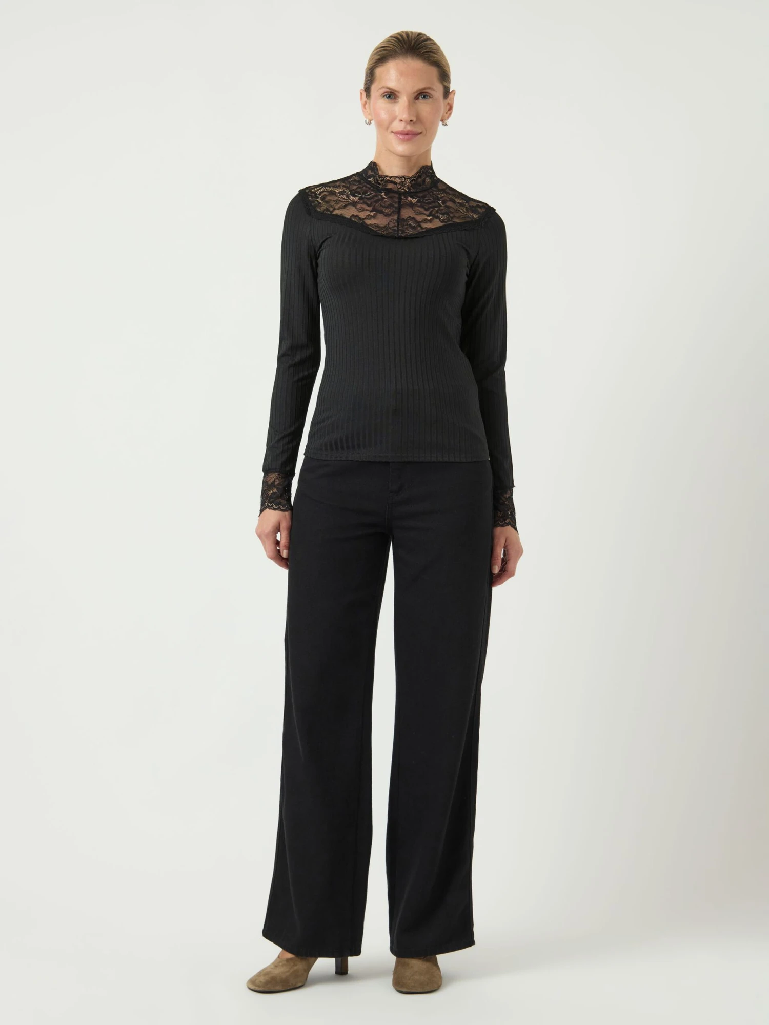 YASBLACE TOP MET LANGE MOUWEN 6 YASBLACE TOP MET LANGE MOUWEN - Afbeelding 4