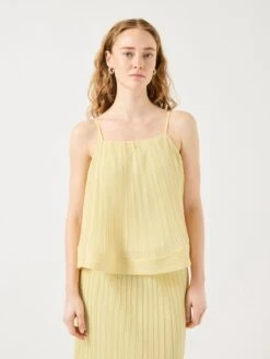 YASRIVA TOP MET BANDJES