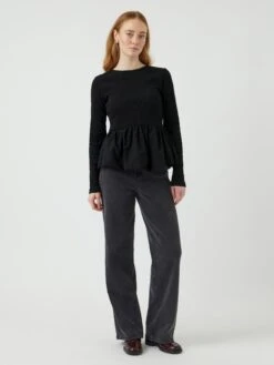 YASMIRA TOP MET LANGE MOUWEN -YAS Kleding Winkel 26037413 Black 005