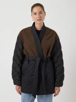 YASMEDISO GEWATTEERDE JAS