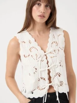 YASTHEA STRIK MOUWLOZE TOP 10 YASTHEA STRIK MOUWLOZE TOP -YAS Kleding Winkel 26038677 StarWhite 006