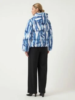 YASMYRANO GEWATTEERDE JAS -YAS Kleding Winkel 26039372 VistaBlue 1236562 004