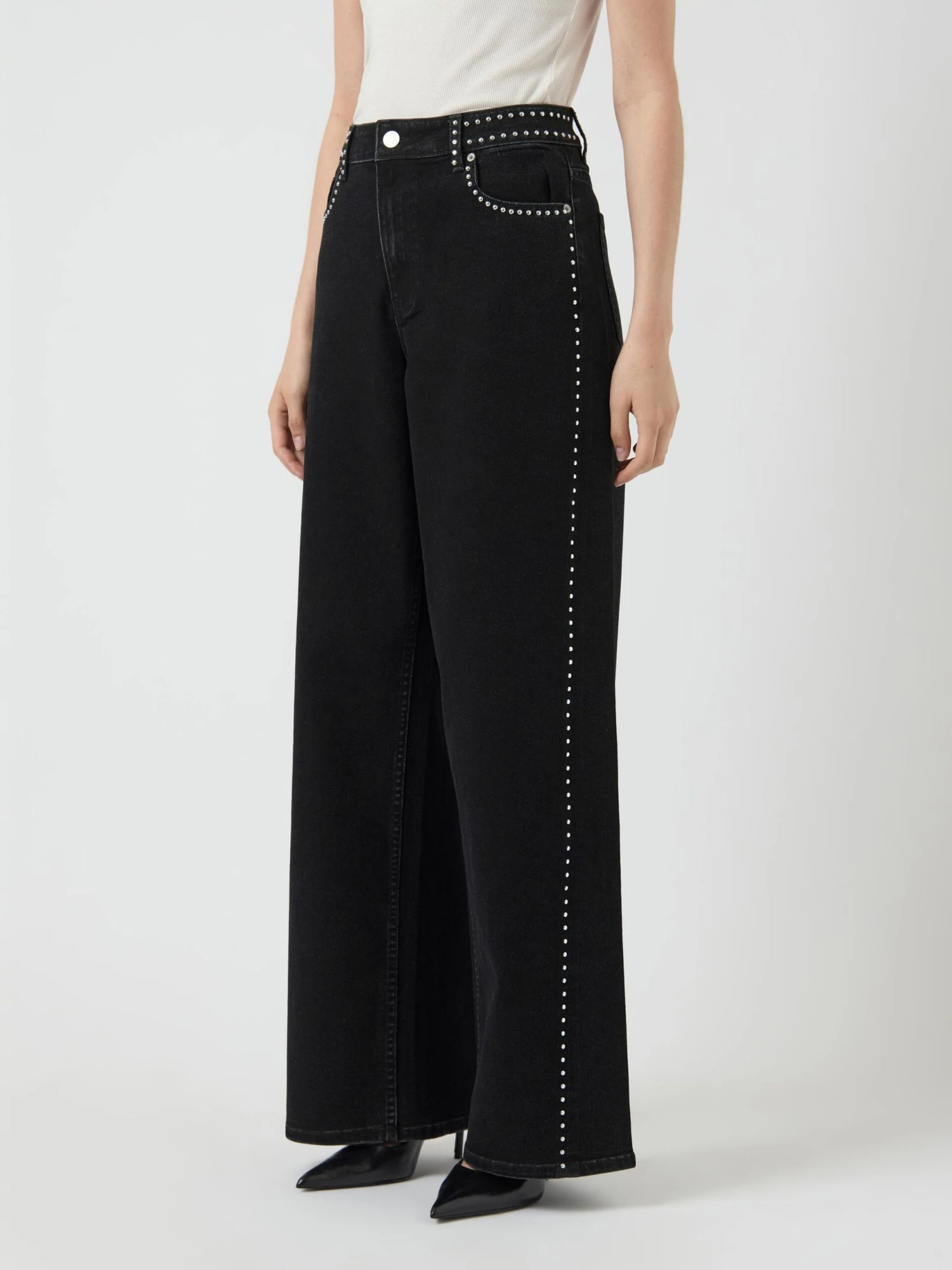 YASNOELLE HW STUDS JEANS 3 YASNOELLE HW STUDS JEANS