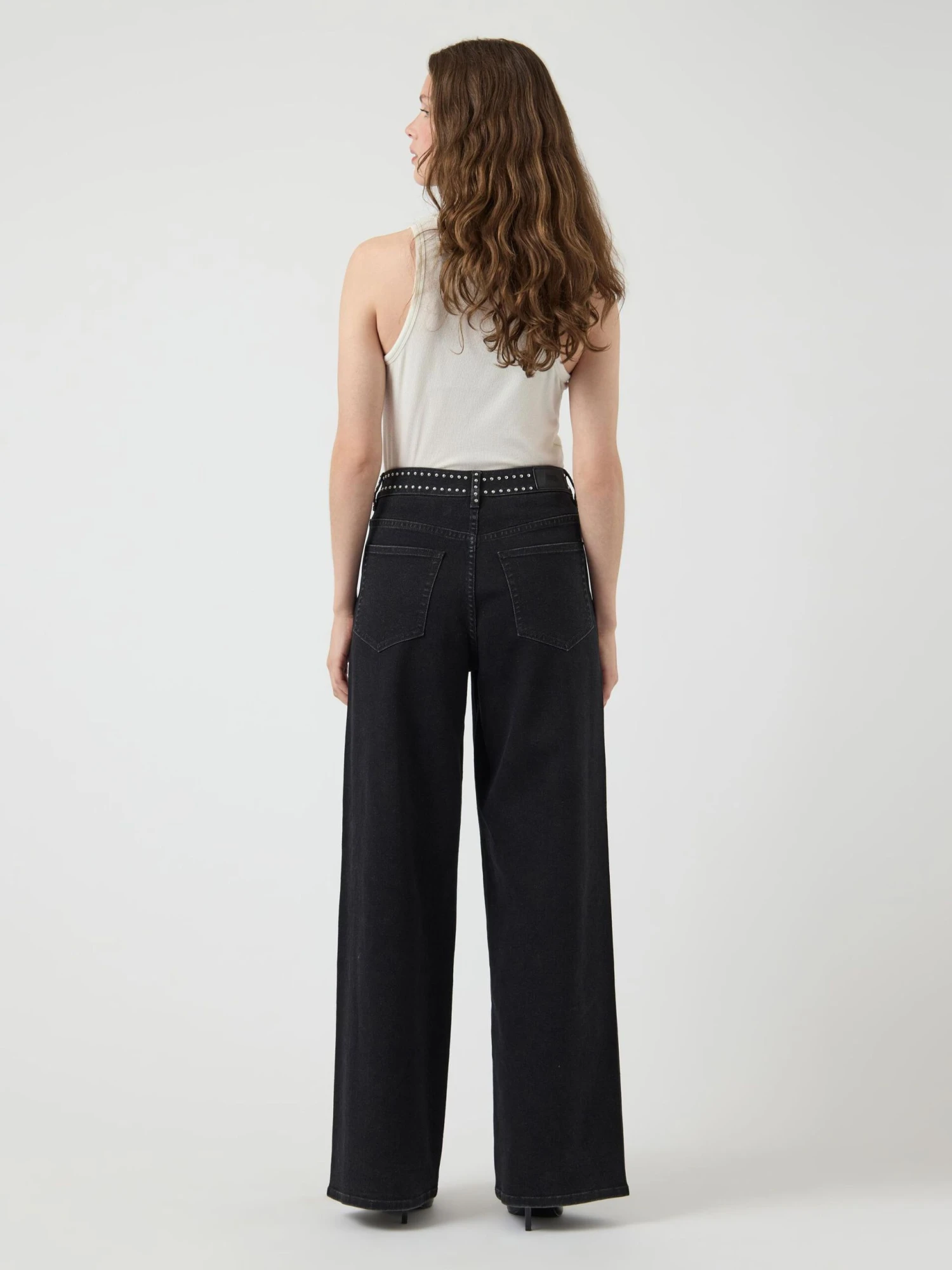 YASNOELLE HW STUDS JEANS 4 YASNOELLE HW STUDS JEANS - Afbeelding 2