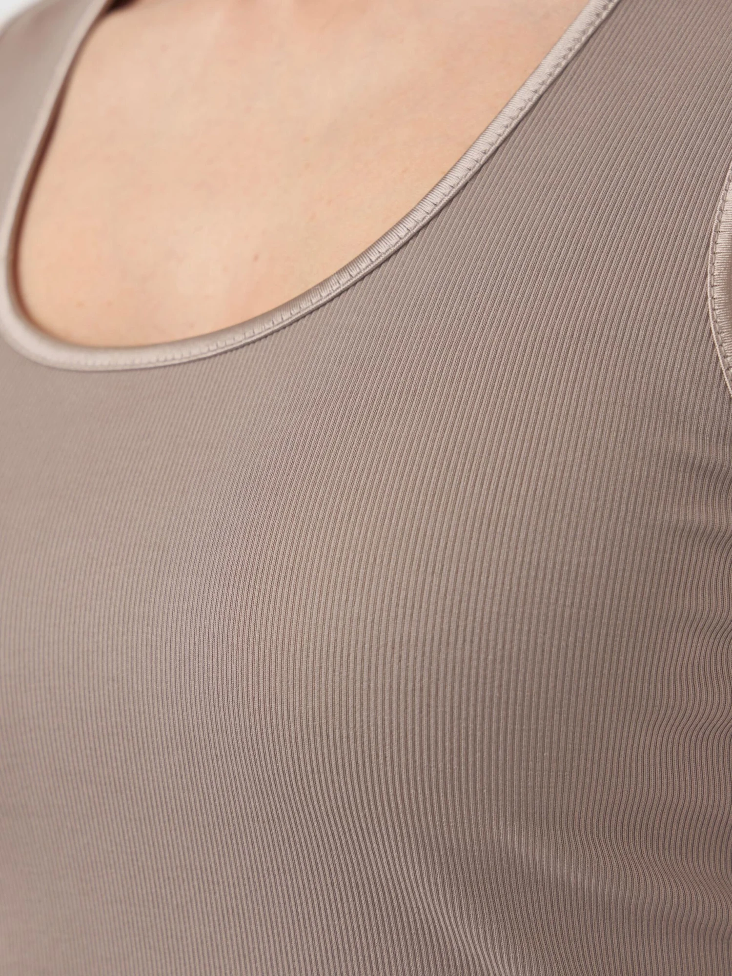 YASPALOMA TANKTOP 7 YASPALOMA TANKTOP - Afbeelding 5