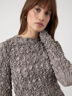 YASMERA TOP MET LANGE MOUWEN -YAS Kleding Winkel 26040040 TaupeGray 006